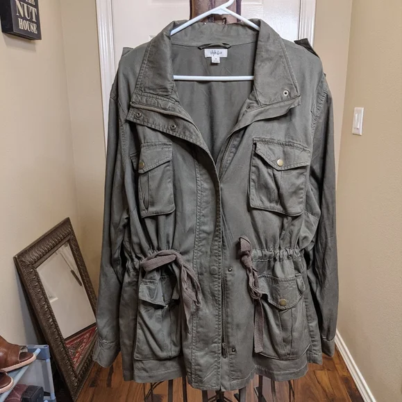 Plus Military Jacket! - Picture 3 of 14